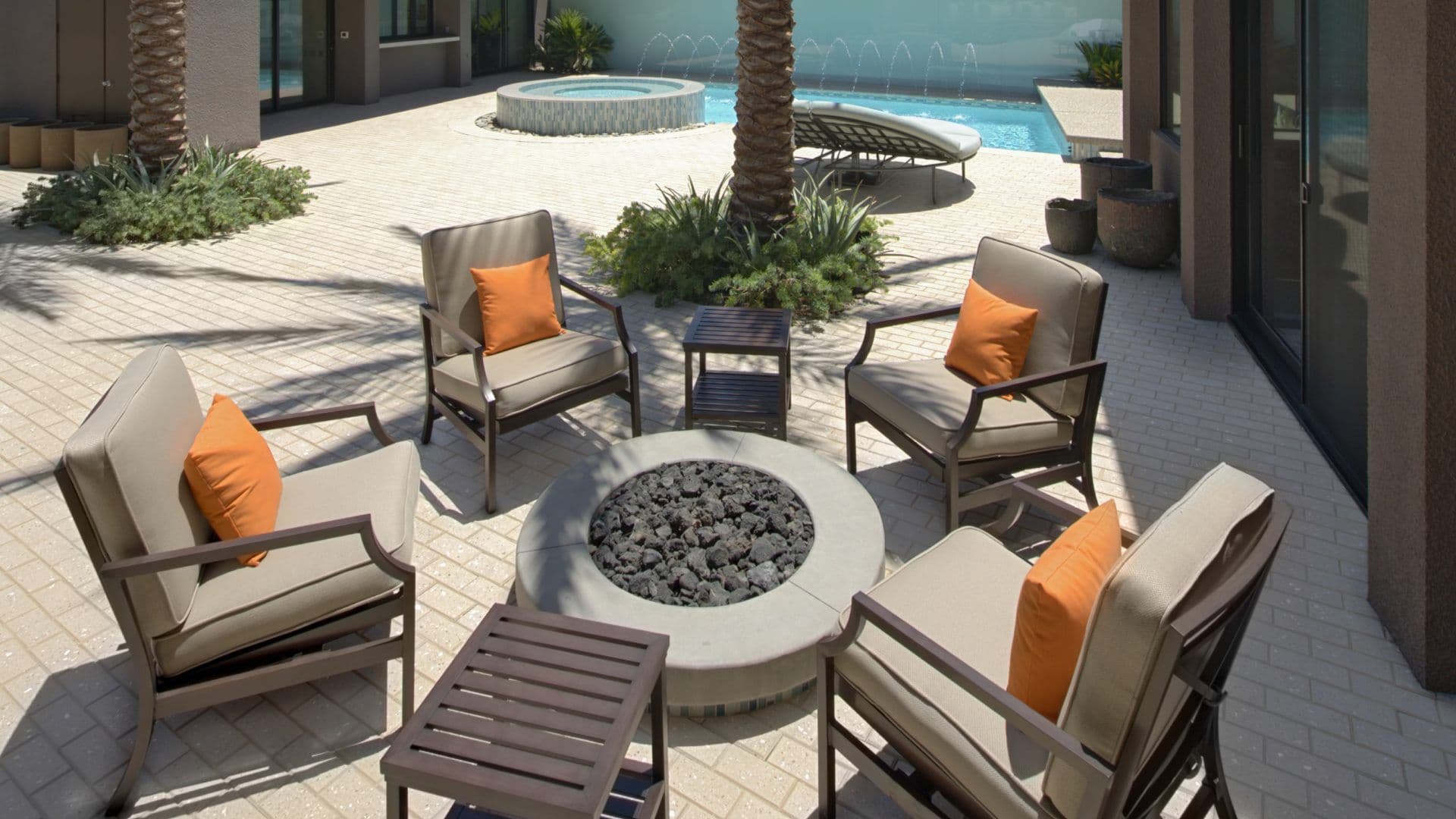fire-pit-with-seating-furniture-around-installation