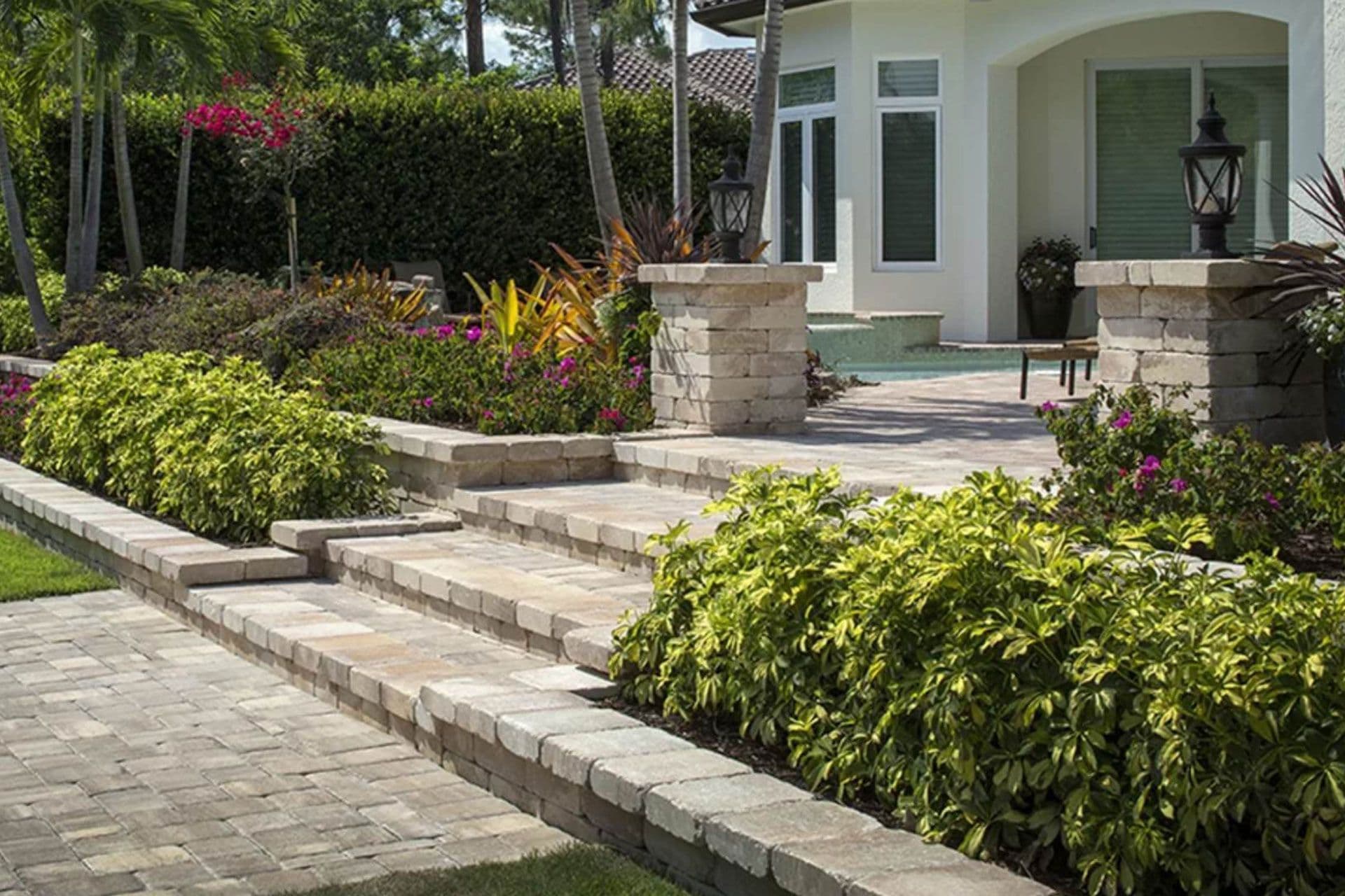 banner-retaining-wall-built-by-outdoor-steps