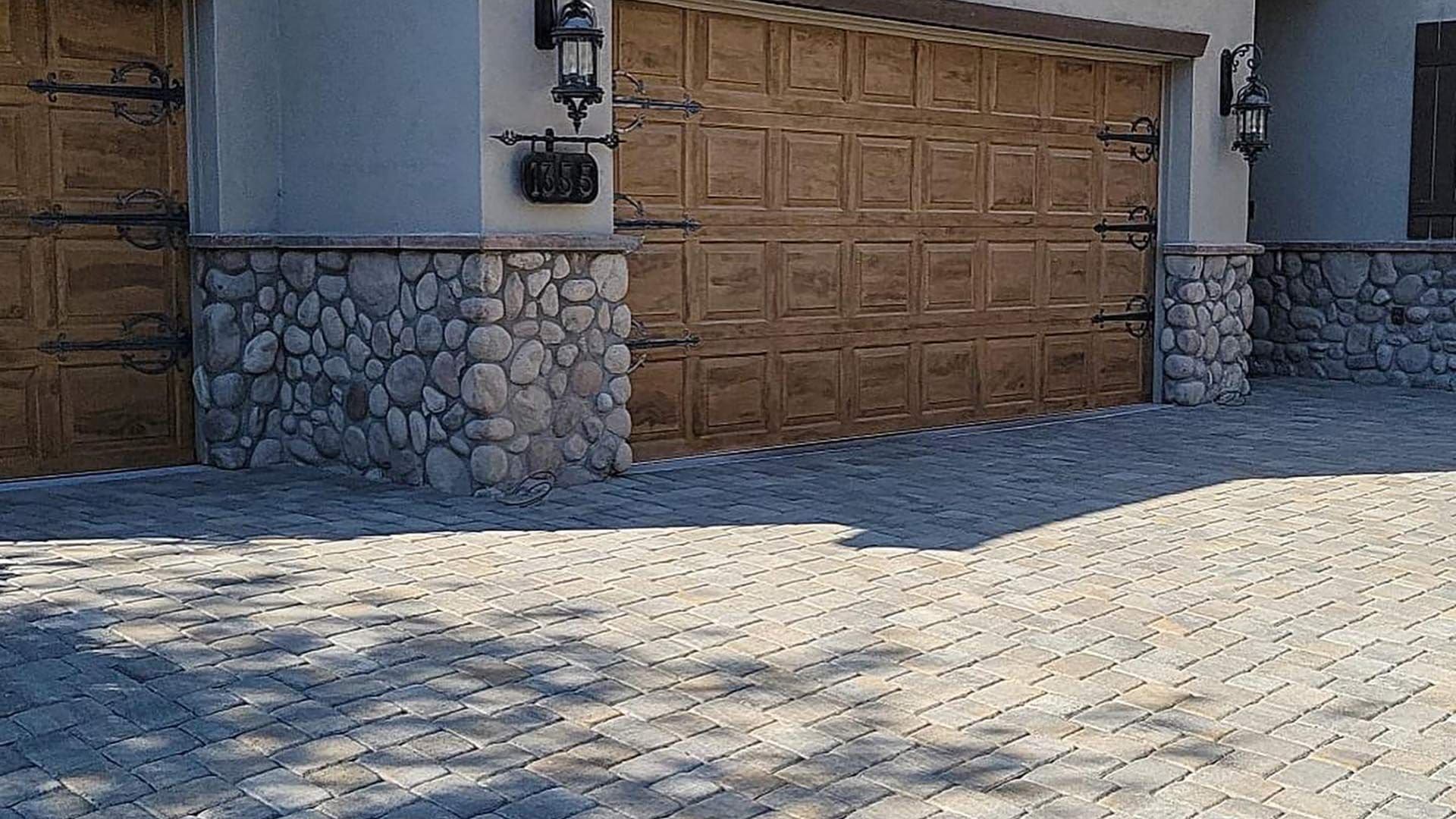 banner-victorian-driveway-installed