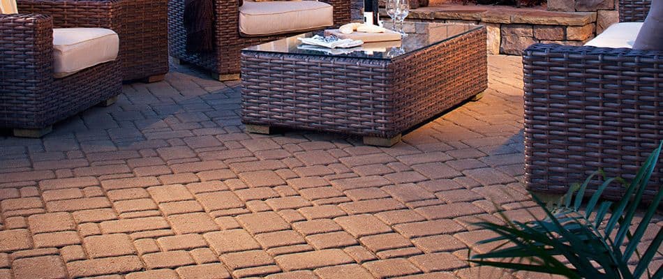 paved-patio-in-great-condition