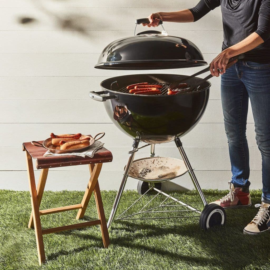 the-original-kettle-charcoal-grill-from-weber-1024x1024